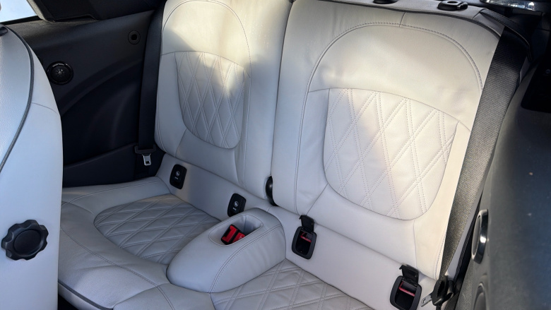 MINI Convertible 2.0 Cooper S Exclusive 2dr Auto [Comfort/Nav Pack] Petrol Convertible